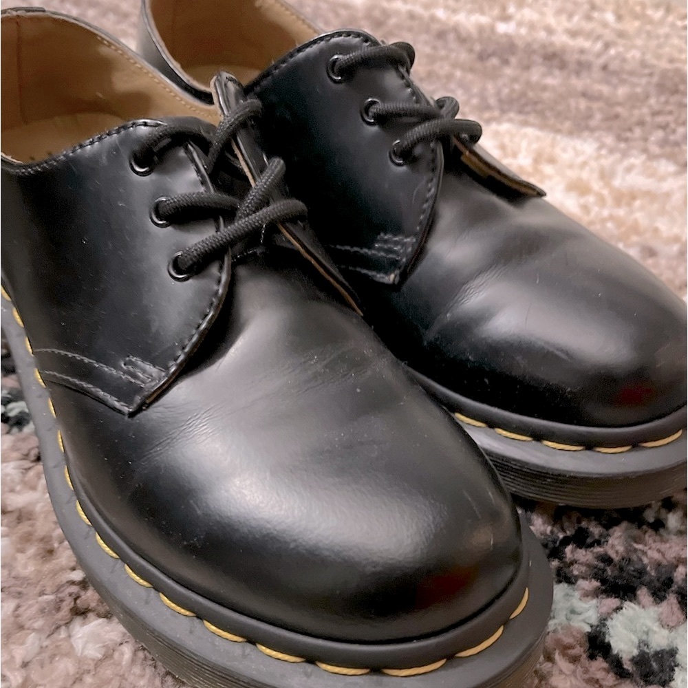 Dr. Martens Plain Toe Derby
